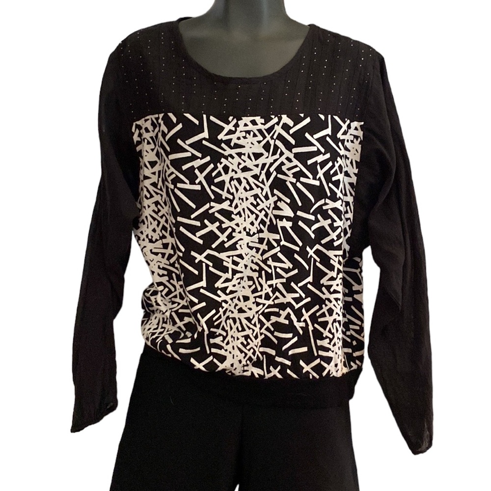 Miss Nikky top size medium